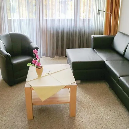 Apartamento 04 *